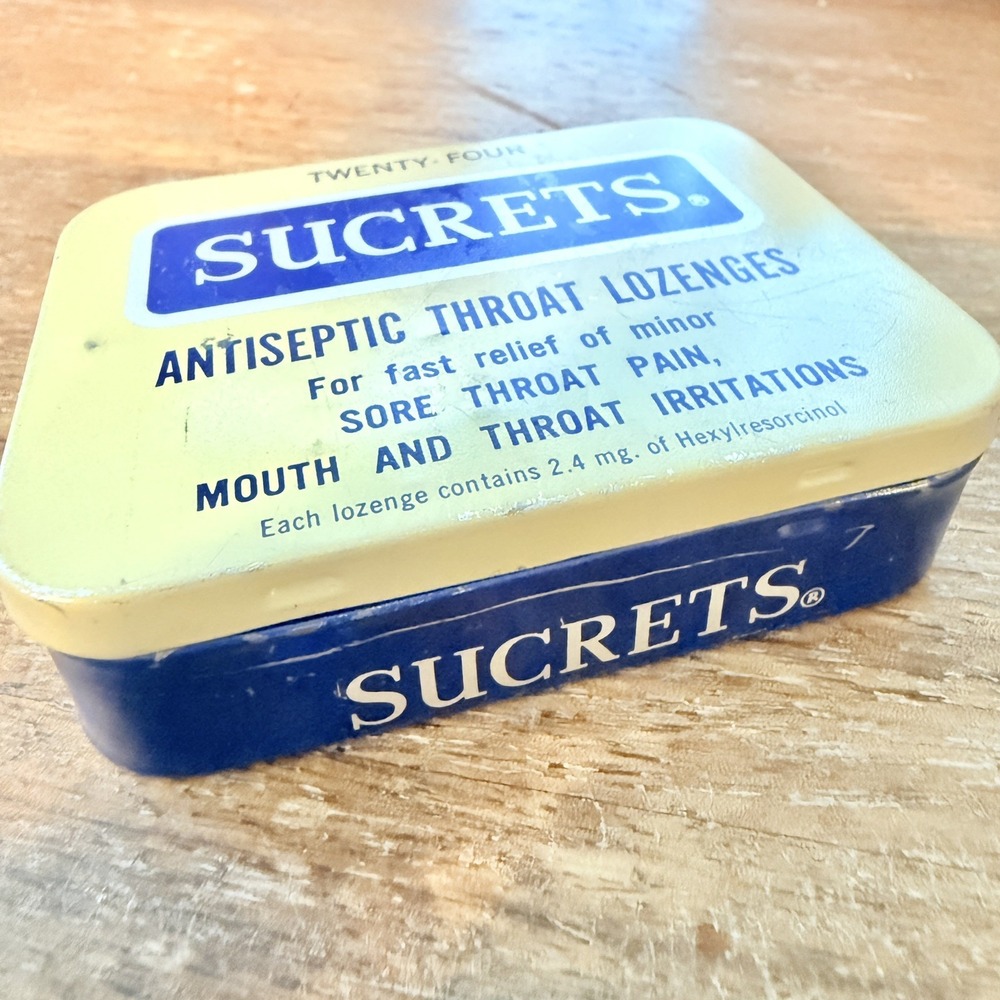 Vintage Sucrets Tin Antiseptic Throat Lozenges Quinton Co NJ  USA  Empty